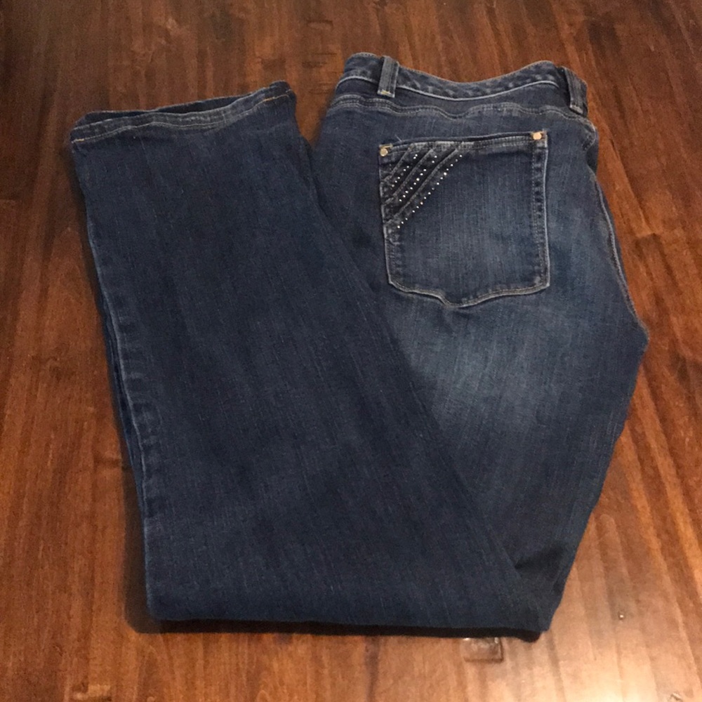 White House Black Market Contour Jeans